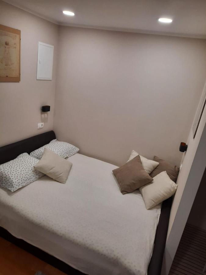 Studio Apartman Chiara Zagreb Eksteriør billede